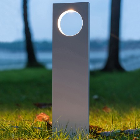 LED草坪燈7W現(xiàn)代特色方形圓心款簡約小區(qū)草坪亮化鋁制廠家批發(fā)